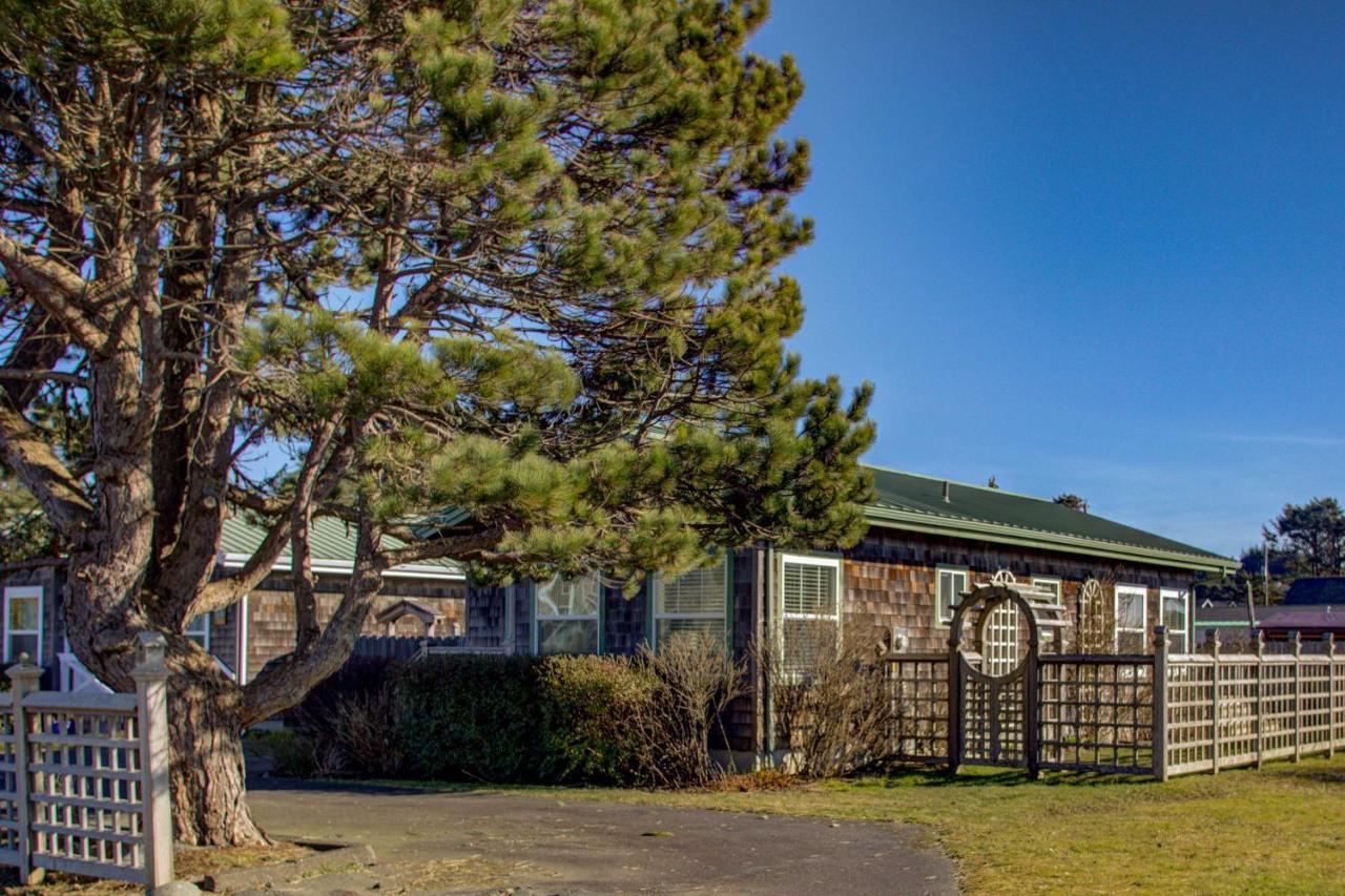 Chic Summer House Cottage Walk To Ocean! Пасифик Бийч Екстериор снимка